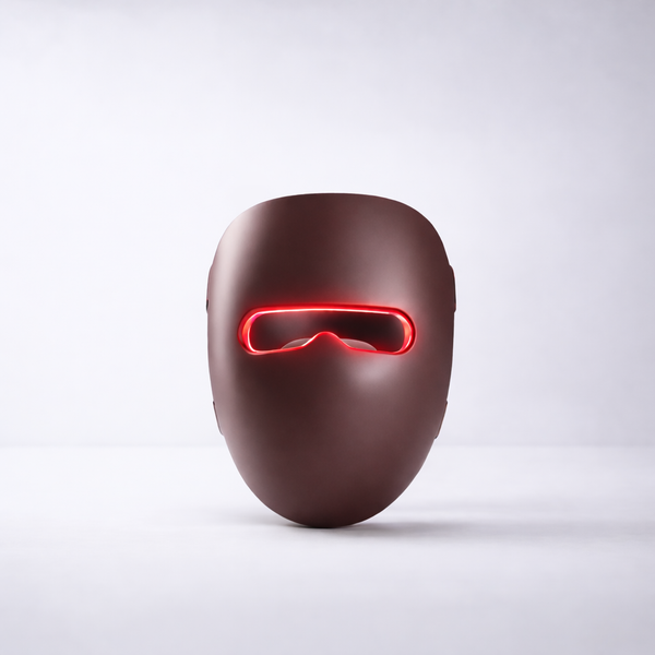 Llusso LumiRegen Therapy Mask Pro 320 LEDs 4 wavelengths cordless LED face mask device